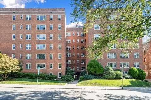 30 N Broadway #6F, White Plains, NY 10601
