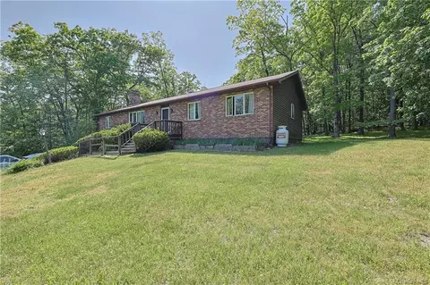 142 Shawanga Lodge Rd, Mamakating, NY 12721