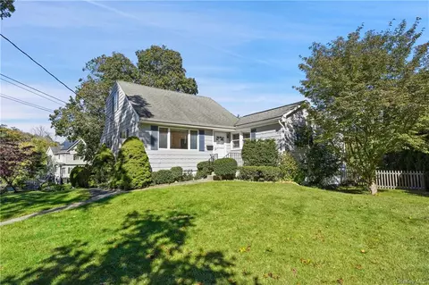 24 Sand St, Rye, NY 10580