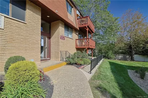364 Richard Ct, Pomona, NY 10970
