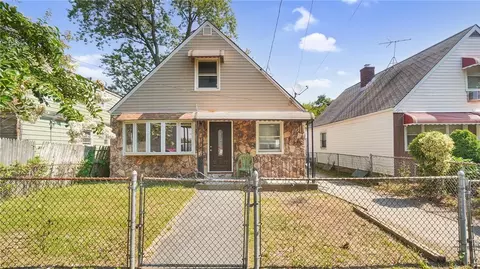 3108 Grace Ave, New York, NY 10469