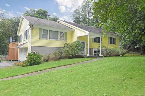 20 Rosedale Ave, White Plains, NY 10605