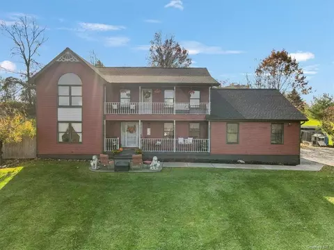 6 Summerville Rd, Goshen, NY 10924