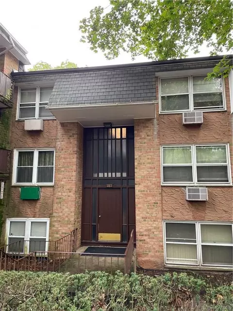 181 Kearsing Pkwy #A, Ramapo, NY 10952