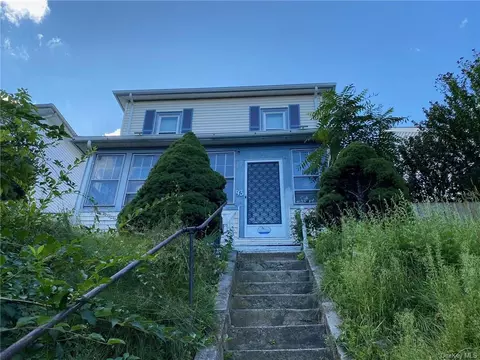 93 Robinson Ave, Newburgh, NY 12550
