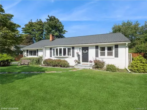 3 Jane St, Poughkeepsie, NY 12603