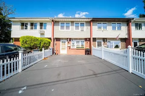 88 Kennedy Dr, West Haverstraw, NY 10993