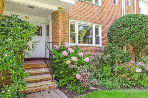 59 Carpenter Ave #D, Mount Kisco, NY 10549