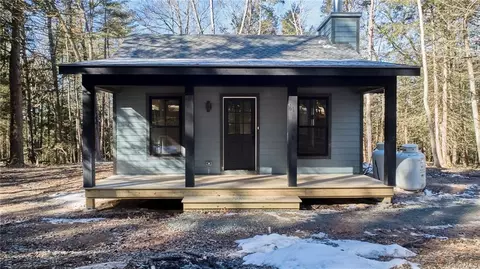 189 Lake Ridge Rd, Tusten, NY 12764