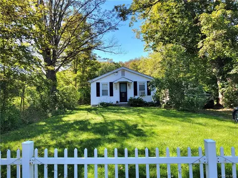 2562 Route 44, Salt Point, NY 12578
