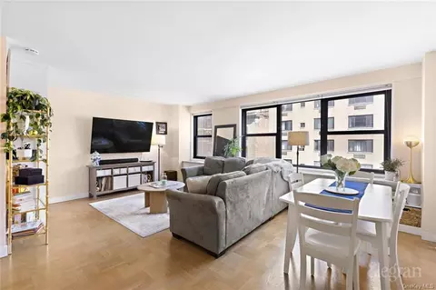 200 E 27th St #7/6M, New York, NY 10016