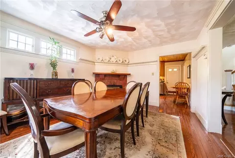 637 Hanover Pl, Mount Vernon, NY 10552