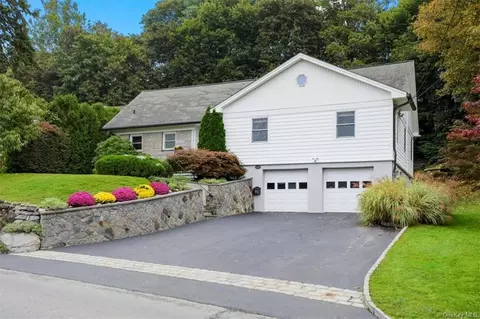 188 Lakeview Ave, Mount Pleasant, NY 10595
