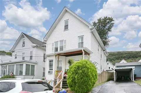 34 Sharp St, Haverstraw, NY 10927