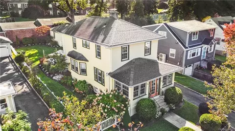 67 Mohican Park Ave, Greenburgh, NY 10522