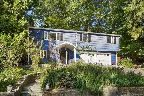 845 Harriman Rd, Greenburgh, NY 10533