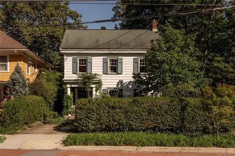 456 Liberty St, Newburgh, NY 12550