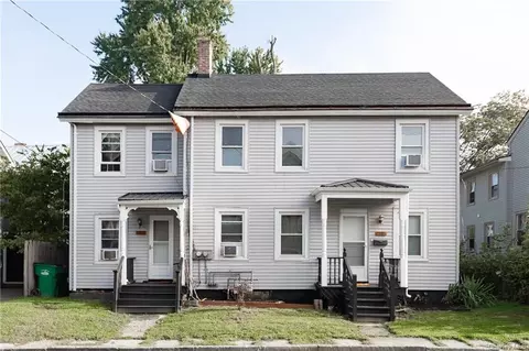 12 Center St, Beacon, NY 12508