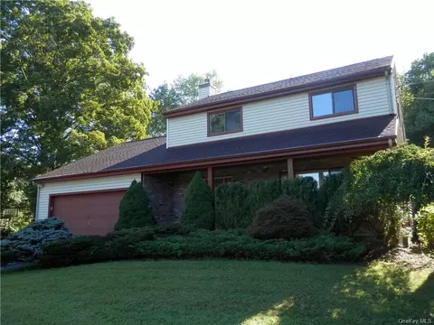 1369 Baldwin Rd, Yorktown, NY 10598
