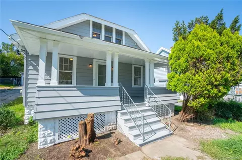 63 Violet Ave, Poughkeepsie, NY 12601