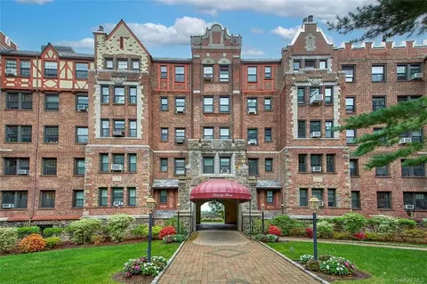 23 Old Mamaroneck Rd #5F, White Plains, NY 10605