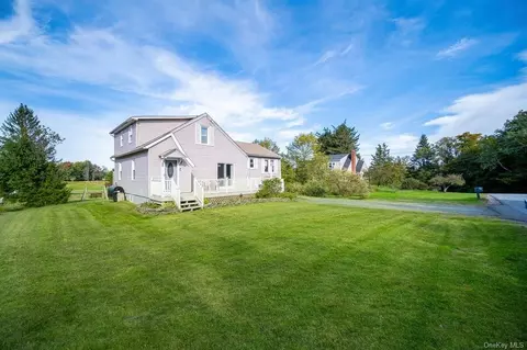 65 Shandelee Lake Rd, Callicoon, NY 12758