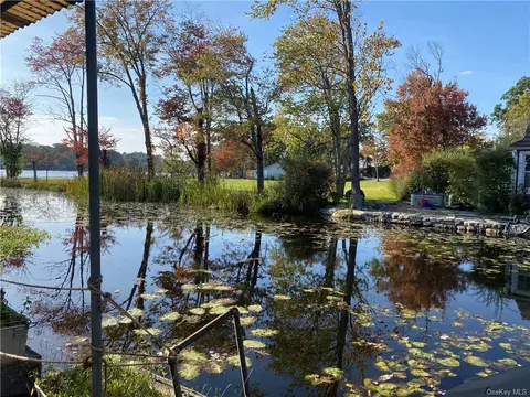 10 Cottage Ln, North Salem, NY 10560