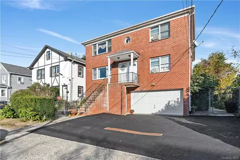 1472 Nepperhan Ave, Yonkers, NY 10703