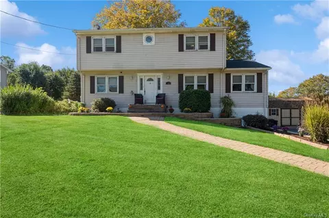 129 Pine Tree Rd, Monroe, NY 10950