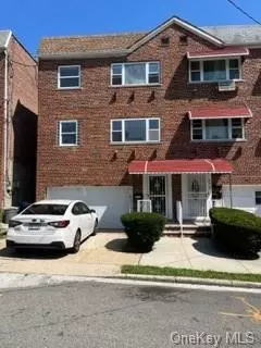 4022 Bell Ave, Bronx, NY 10466