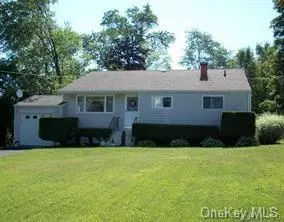 13 Delaware Rd, Newburgh, NY 12550