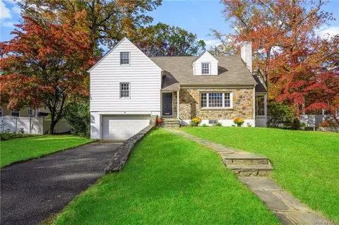 80 London Ter, New Rochelle, NY 10804