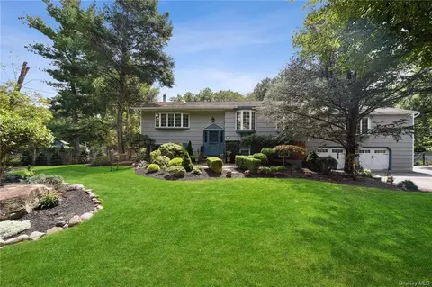 37 Ackerman Ave, Ramapo, NY 10901