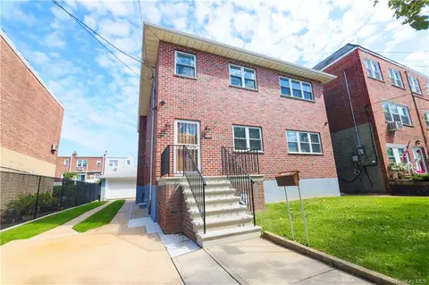 242 Balcom Ave, Bronx, NY 10465