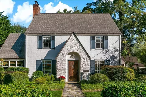 54 Walbrooke Rd, Greenburgh, NY 10583