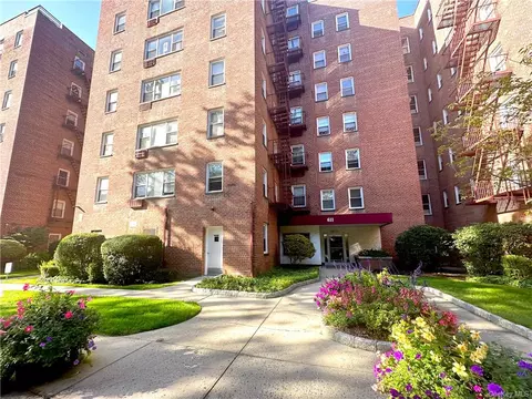 611 Palmer Rd #3R, Yonkers, NY 10701