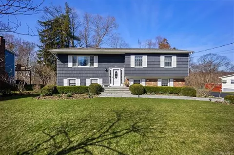 2261 Mark Rd, Yorktown, NY 10598