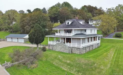 7 Lake Ave, Monroe, NY 10950