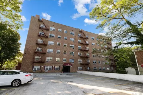 47 Alta Ave #4B, Yonkers, NY 10705