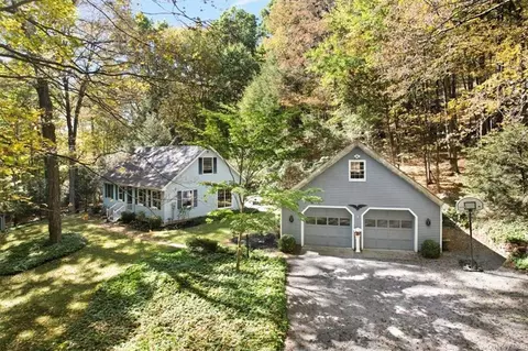 340 Seminary Hill Rd, Carmel, NY 10512