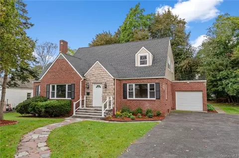 65 Valley Ave, Newburgh, NY 12550