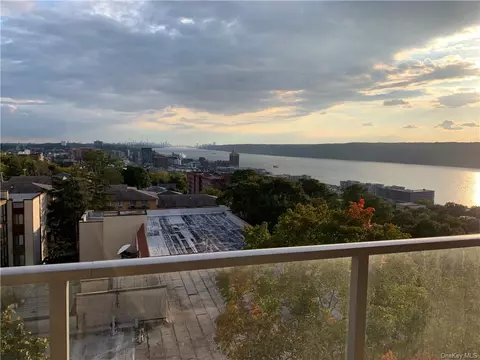 377 N Broadway #608, Yonkers, NY 10701