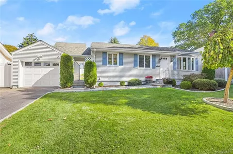 282 Elwood Ave, Mount Pleasant, NY 10532