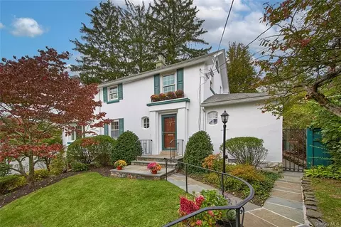 107 Radnor Ave, Cortlandt, NY 10520