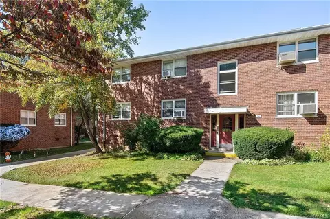 28 Dehaven Dr #2E, Yonkers, NY 10703