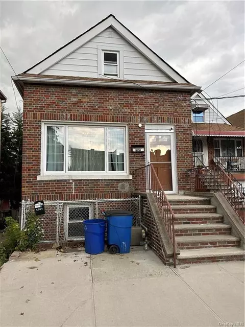 1007 Calhoun Ave, Bronx, NY 10465