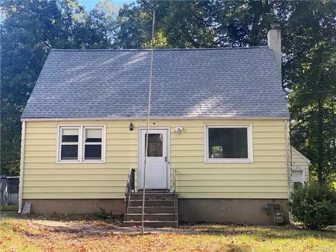 19 S Highland Ave, Orangetown, NY 10965
