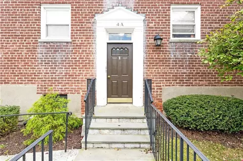 260 Church St #4A4, White Plains, NY 10603
