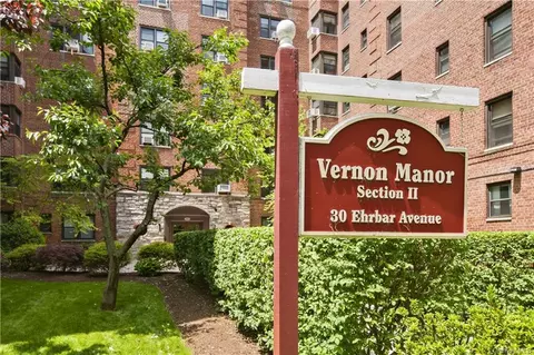 30 Ehrbar Ave #505, Mount Vernon, NY 10552