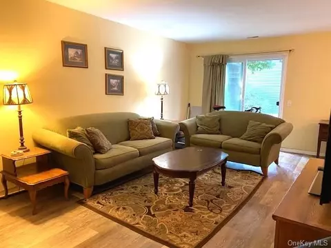 800 Commons Way #D, Fishkill, NY 12524